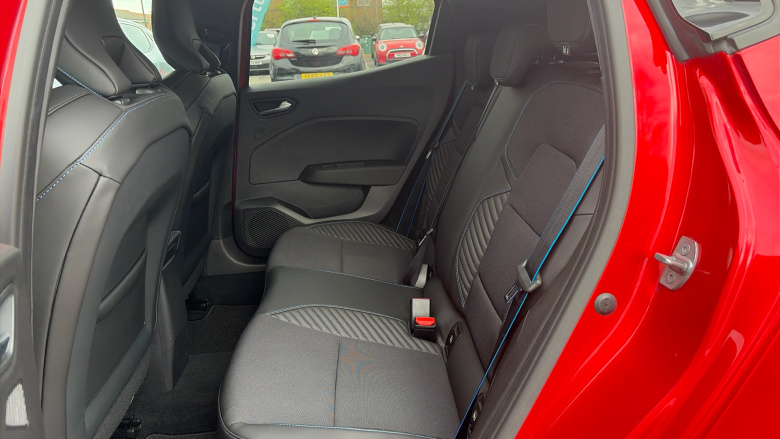 Renault Clio 1.6 E-TECH full hybrid 145 Esprit Alpine 5dr Auto Hybrid Hatchback